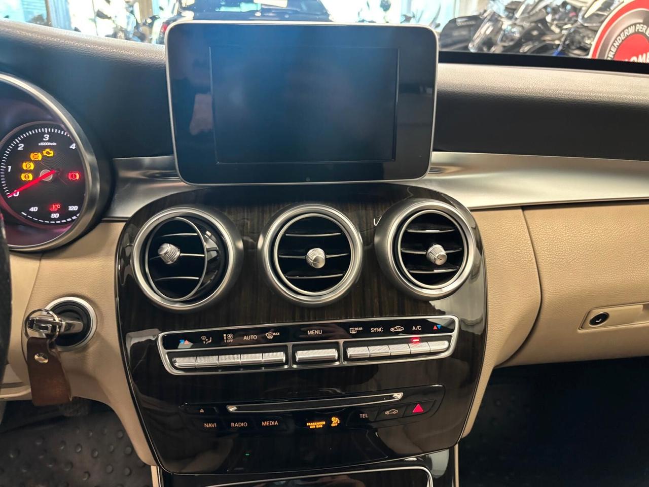 Mercedes-benz C 220 180 d S.W. Executive