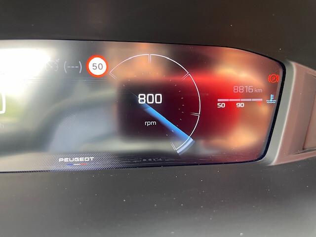 Peugeot 2008 PureTech 100 S&S Allure