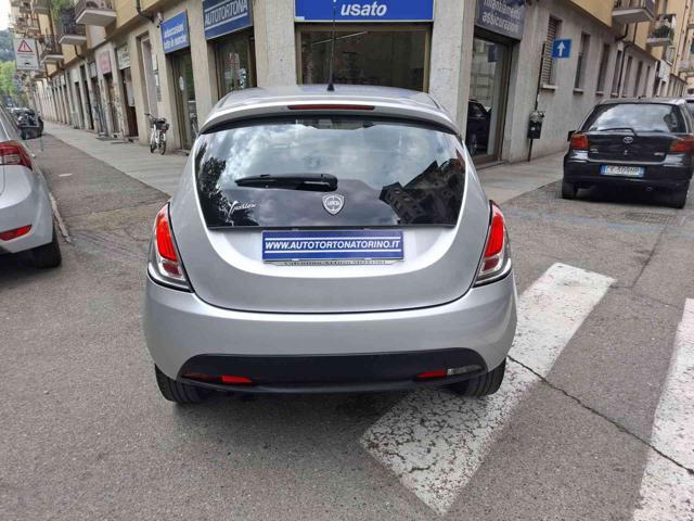 LANCIA Ypsilon 1.2 69 CV 5 porte S&S Gold