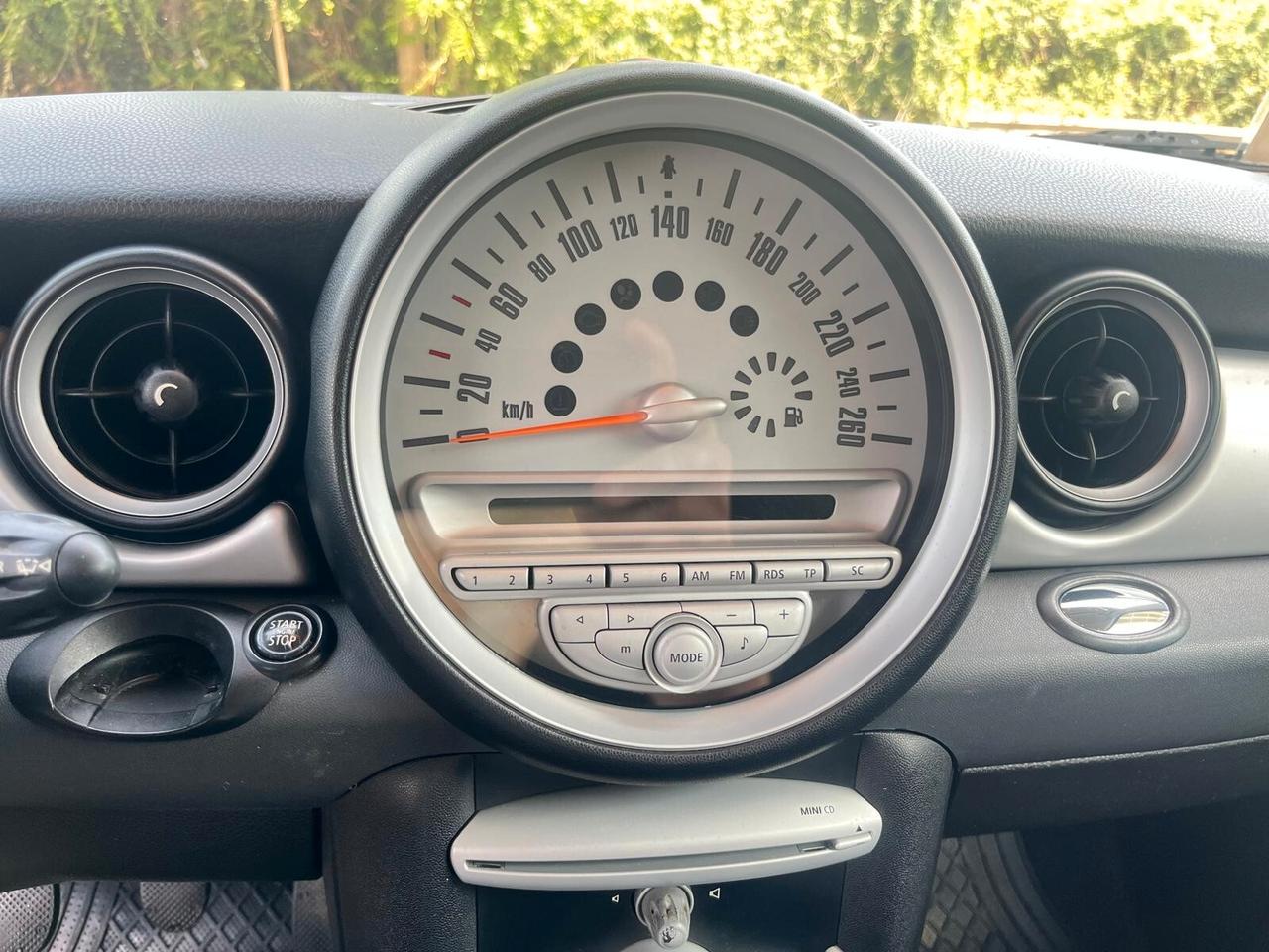 Mini 1.4 BENZ/ 75CV 16V "Ray" COME NUOVA!