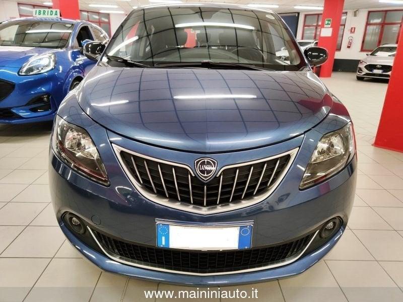 Lancia Ypsilon 1.0 70cv Hybrid 5p Gold + Car Play