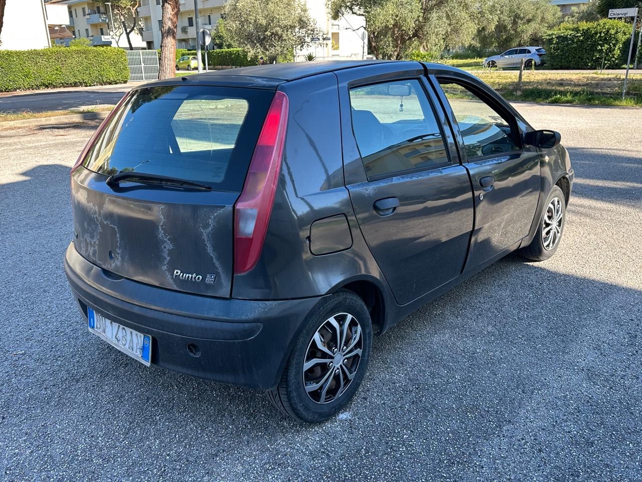 Fiat Punto 1.9 JTD 5 porte neopatentati