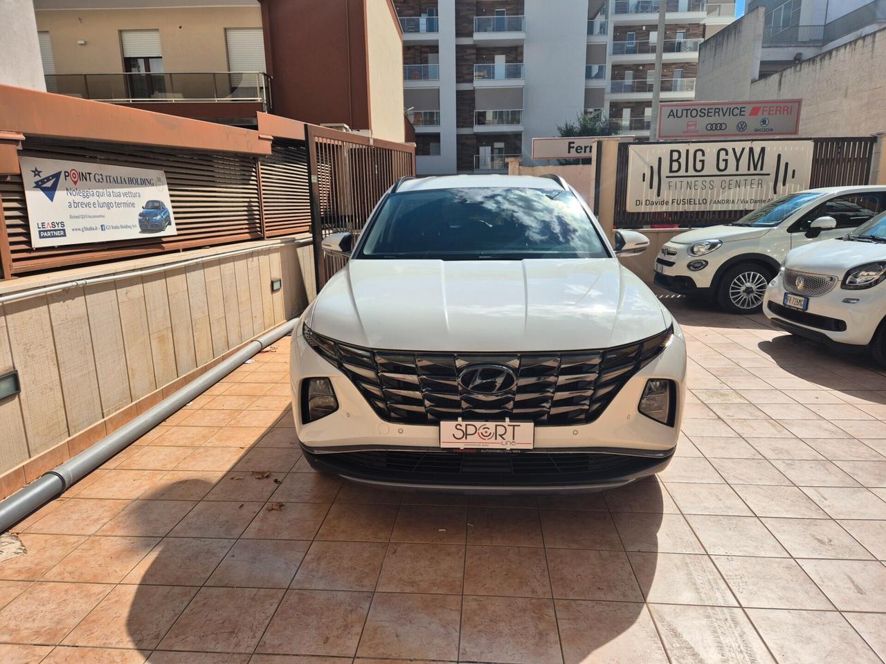 Hyundai Tucson 1.6 HEV auto HYBRID