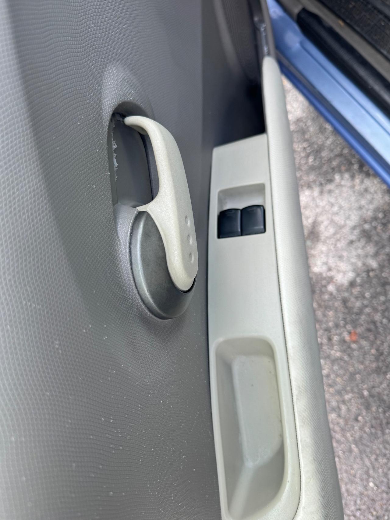 Nissan Micra 1.2 16V 3 porte Acenta