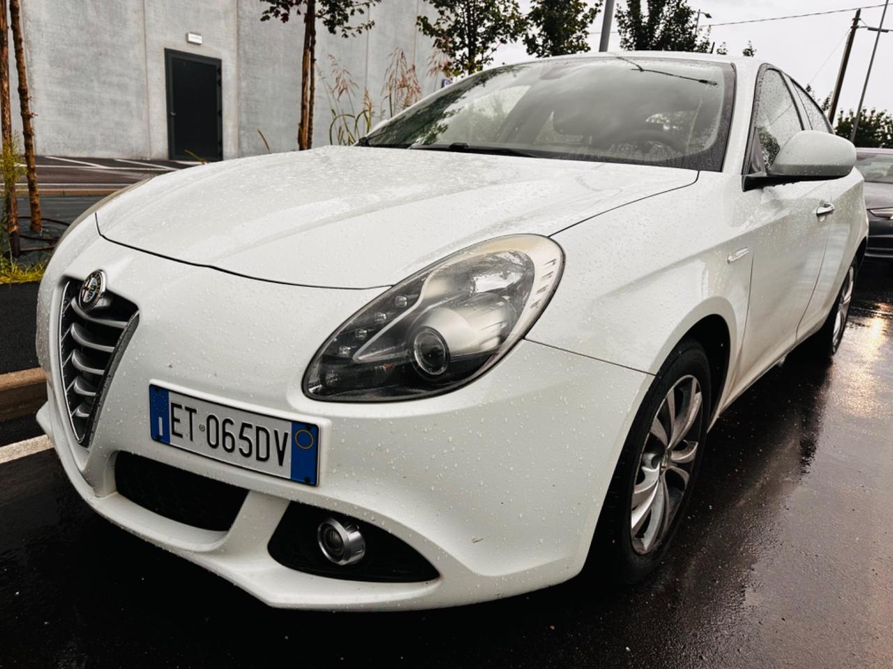 Alfa Romeo Giulietta 1.6 JTDm-2 105 CV Exclusive