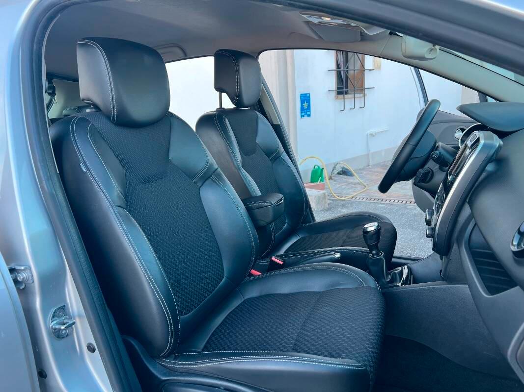 Renault Clio 0.9 tce Moschino Life 90cv
