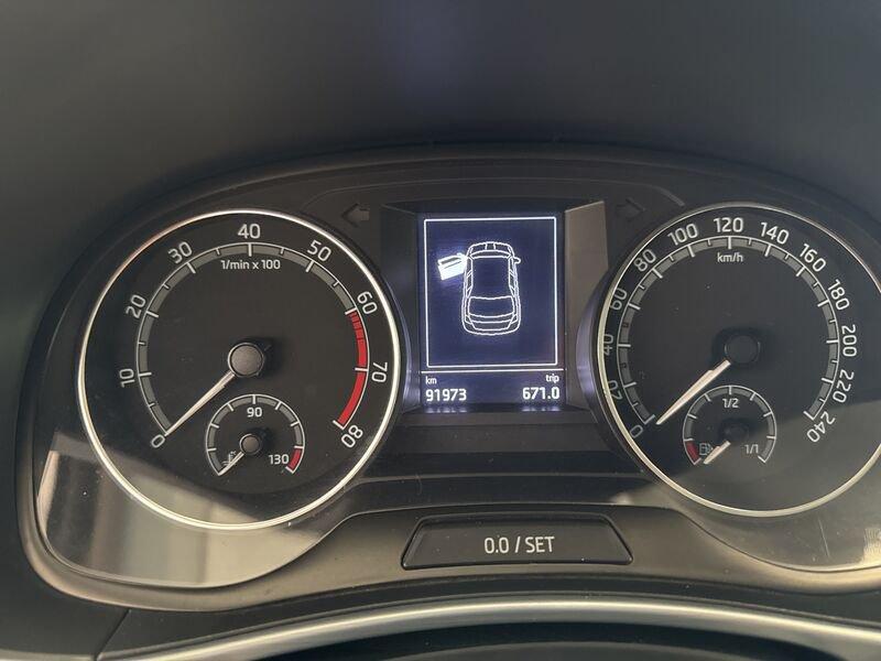 Skoda Fabia III 2015 Berlina 1.0 mpi Twin Color Nero 60cv my19