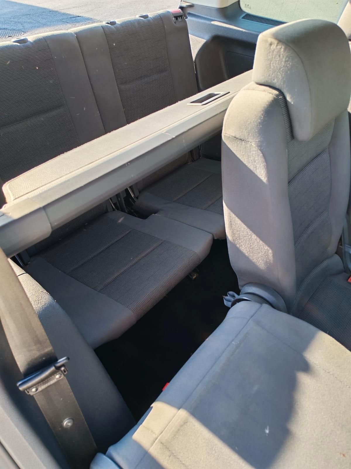 Volkswagen Touran 1.6 Trendline