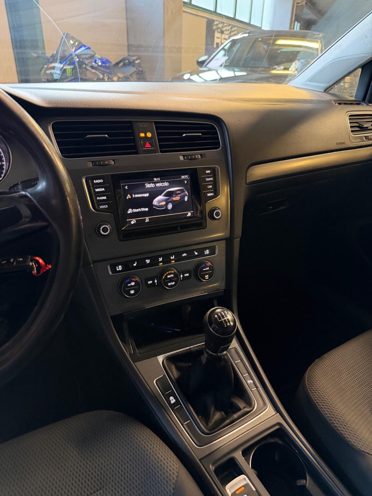 Volkswagen GOLF 2.0 TDI 5P. HIGHLINE KMCERT