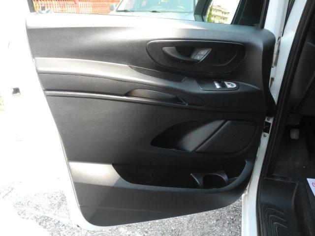 MERCEDES-BENZ Vito 2.2 114 CDI PC-SL Tourer autom. -9 POSTI-OkNEOPAT.