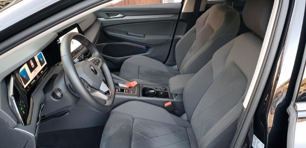 Volkswagen Golf 2.0 TDI 150 CV DSG SCR Style AZIENDALE 11.000 KM