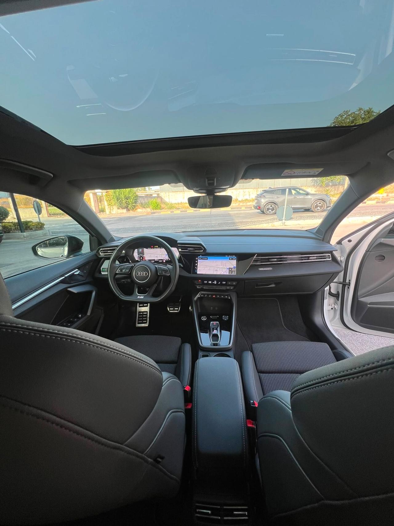 Audi A3 2025 SPB 35 2025 TDI S tronic line edition TETTO