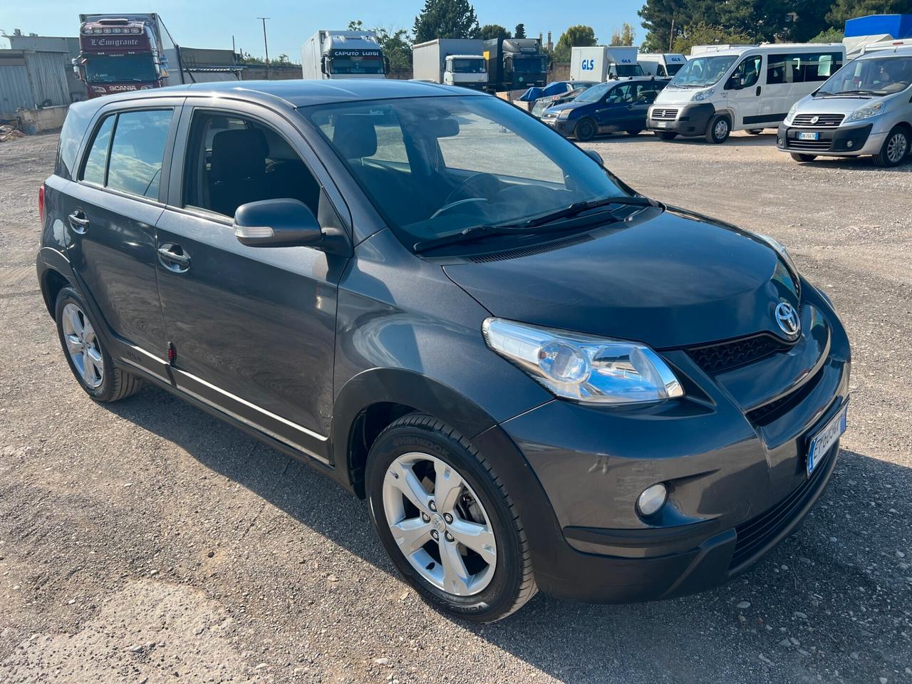 Toyota Urban Cruiser Urban Cruiser 1.4 D-4D AWD Sol