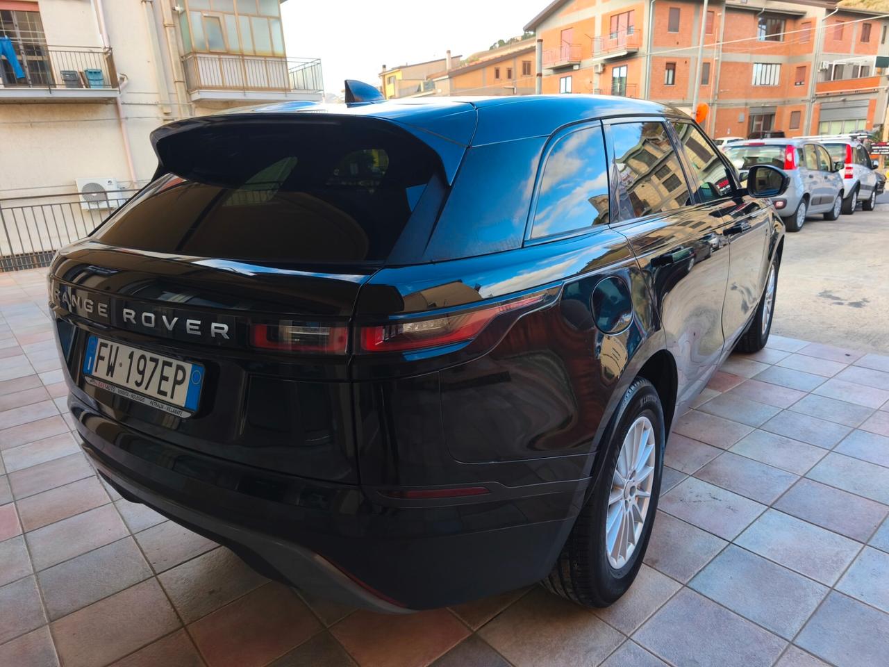 LR Velar 2.0d 180 CV Ottime Condizioni Permuta Scambio
