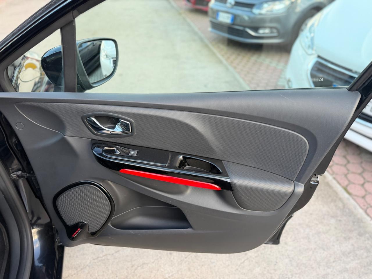 Renault Clio 1.5 dCi 90CV 5 porte Km Certificati