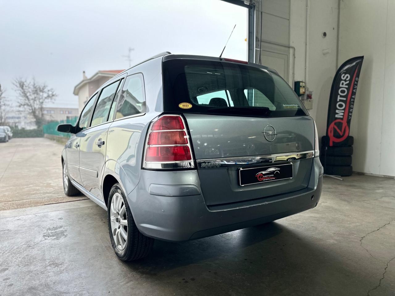 Opel Zafira 1.9 16V CDTI 150CV Cosmo