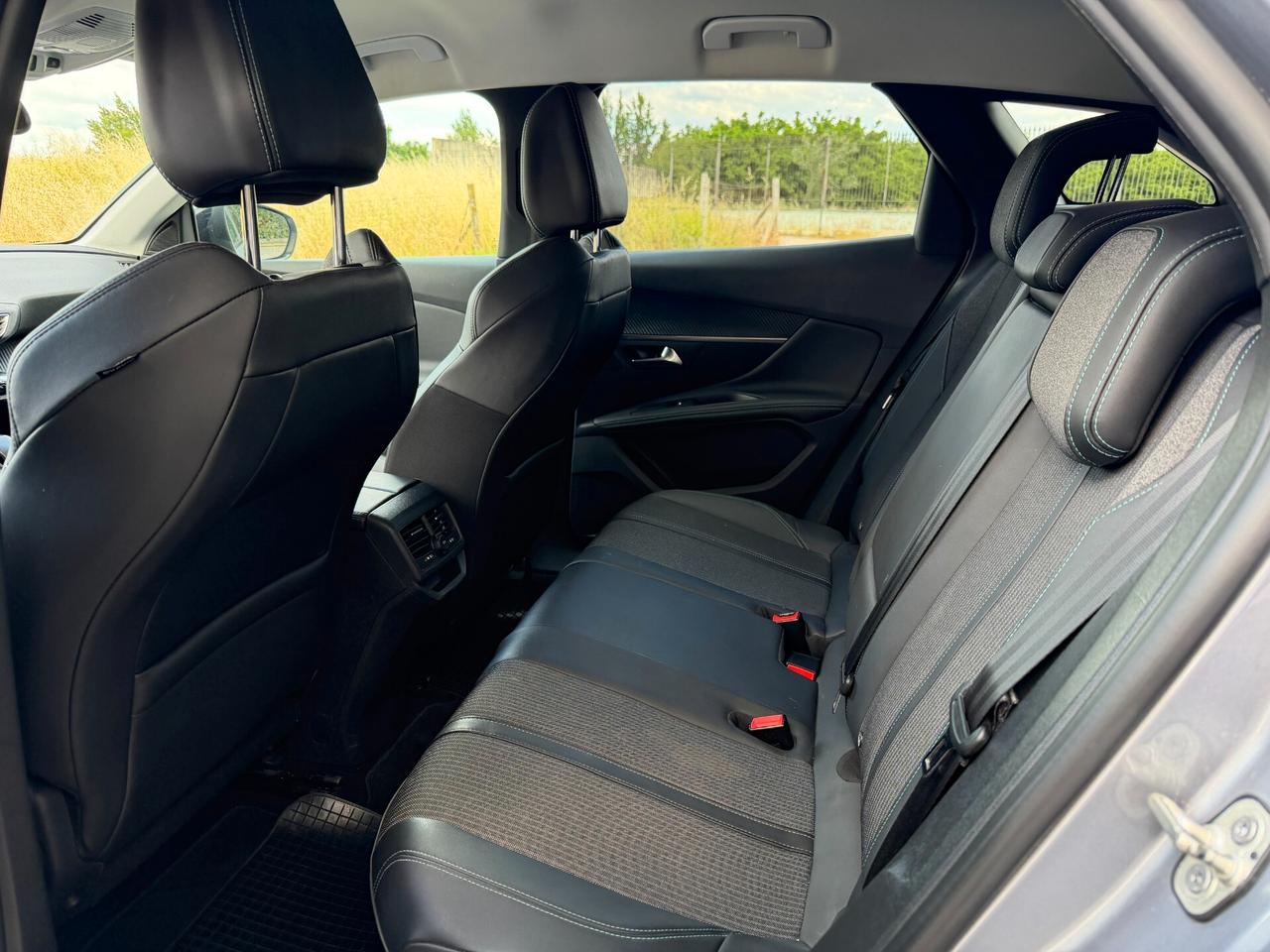 Peugeot 3008 BlueHDi 130 S&S EAT8 Allure Pack IVA ESPOSTA