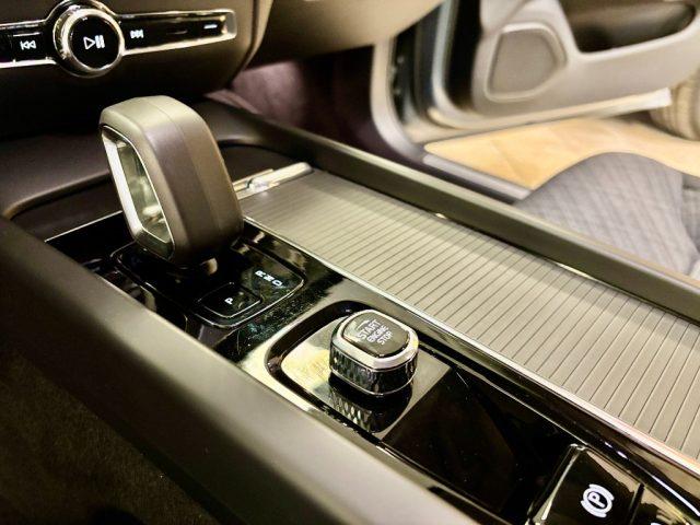 VOLVO V60 B4 (d) automatico Core UNIPRO - KM CERTIFICATI
