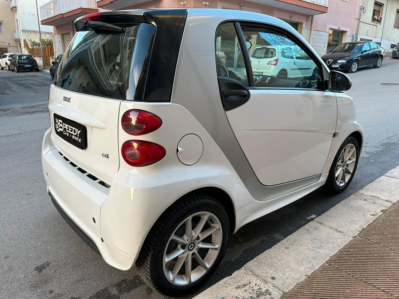 Smart ForTwo 800 cdi 2013/ Smart 1.0 b 2009