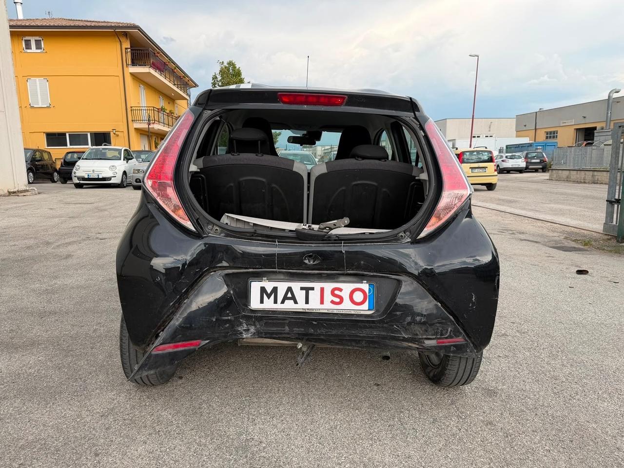 Toyota Aygo 1.0 VVT-i AUTO INCIDENTATA 99000 KM
