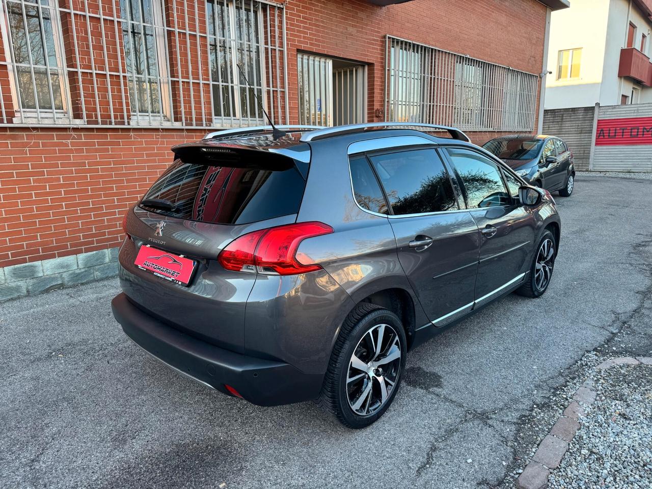 Peugeot 2008 1.6 e-HDi 92CV Allure