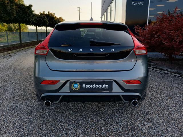 VOLVO V40 D2 Geartronic R-design