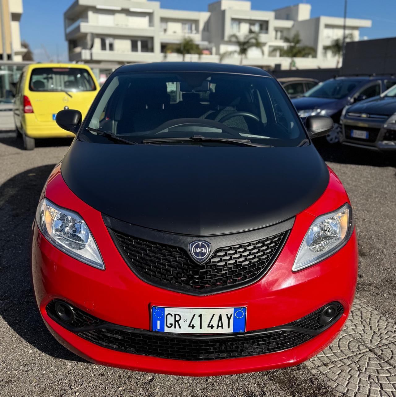 Lancia Ypsilon 1.2 69 CV 5 porte S&S Platinum