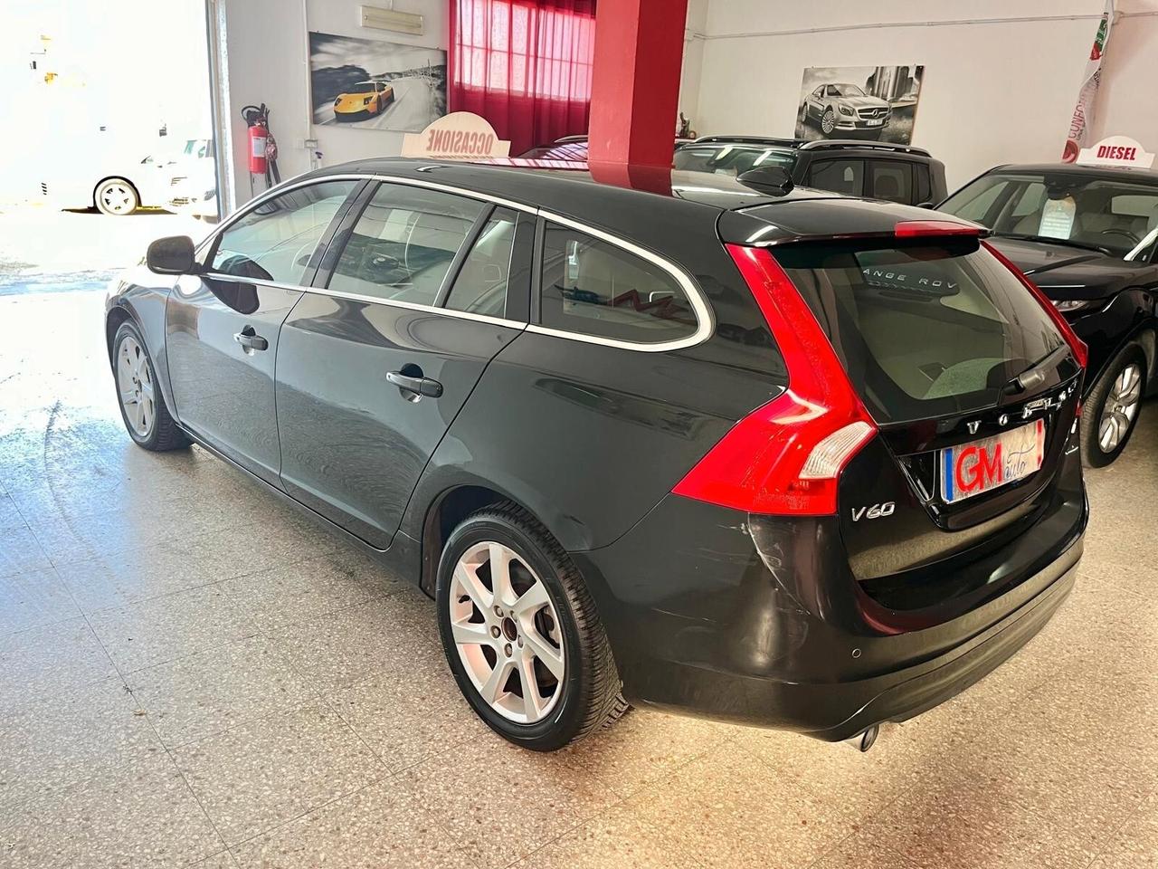 Volvo V60 D3 Geartronic Summum