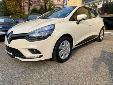 Renault Clio 1.2 75CV 5 porte Life NEOPATENTATI!!!