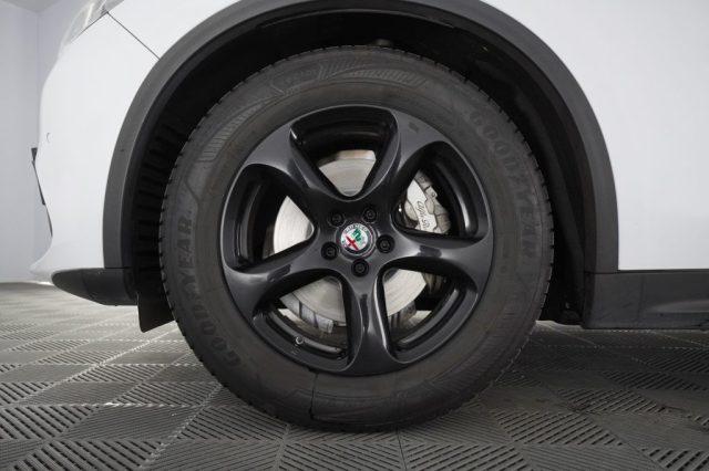 ALFA ROMEO Stelvio Stelvio 2.2 Turbo Diesel 150 CV AT8 - RWD Super