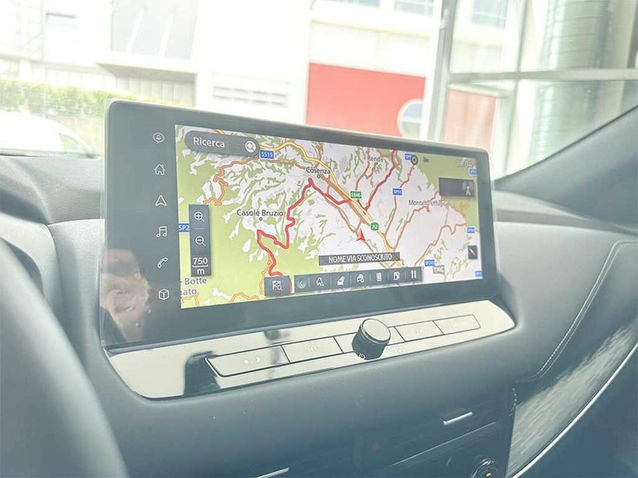 Nissan Qashqai 1.3 mhev tekna 2wd 158cv xtronic