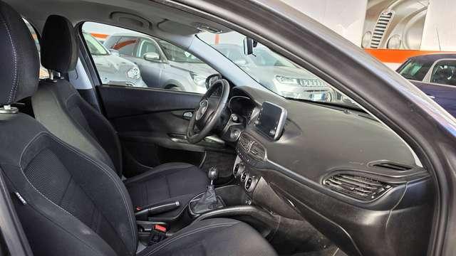 Fiat Tipo Tipo 2016 5p 1.4 tjt Lounge 120cv