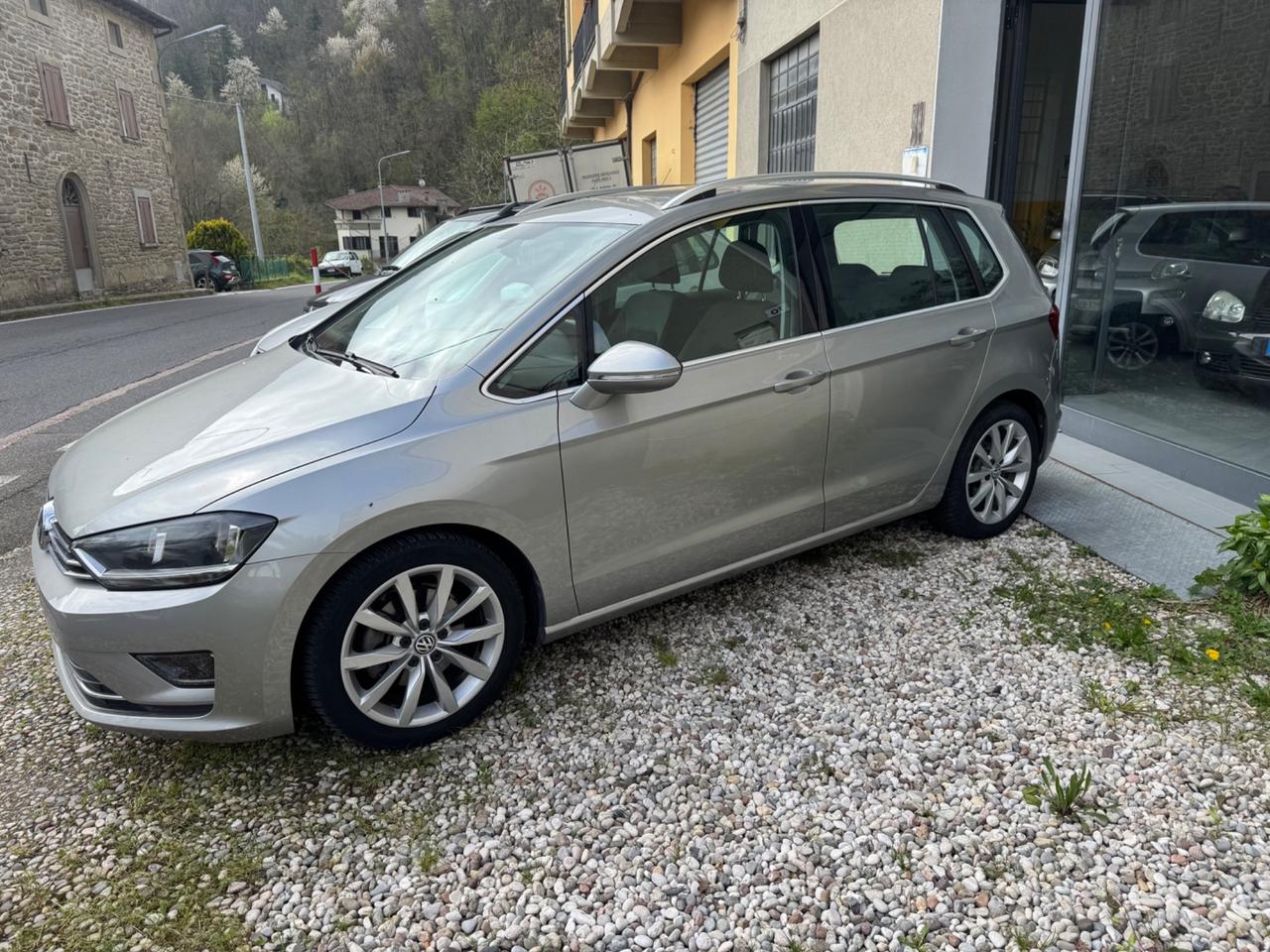Volkswagen Golf Sportsvan Golf 1.6 TDI 110 CV 5p. Highline BlueMotion Technolog