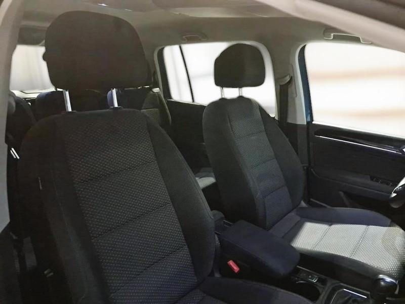 VOLKSWAGEN TOURAN 2.0 TDI SCR BUSINESS DSG MONOVOLUME
