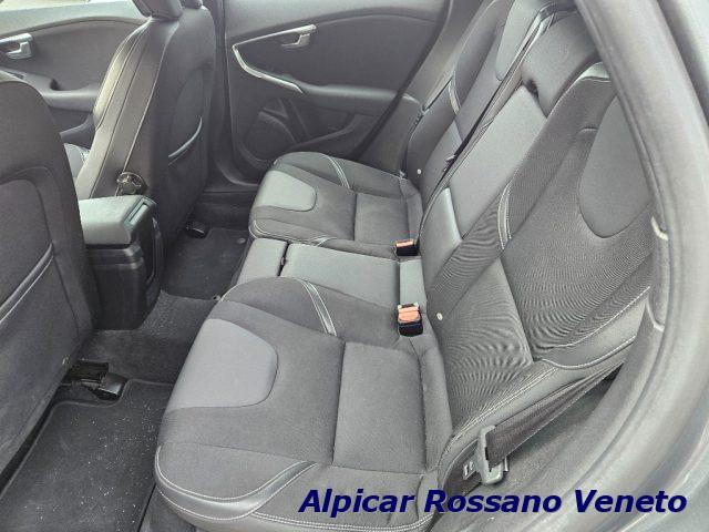 VOLVO V40 D2 Geartronic Business