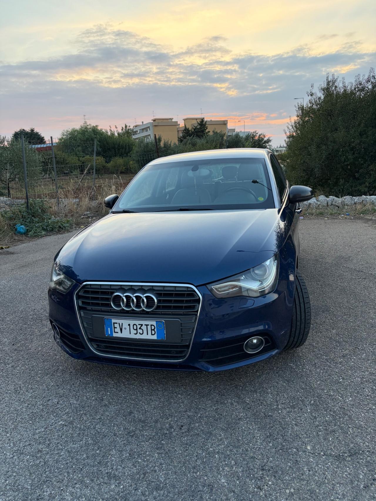 Audi A1 1.6 TDI S tronic line edition plus
