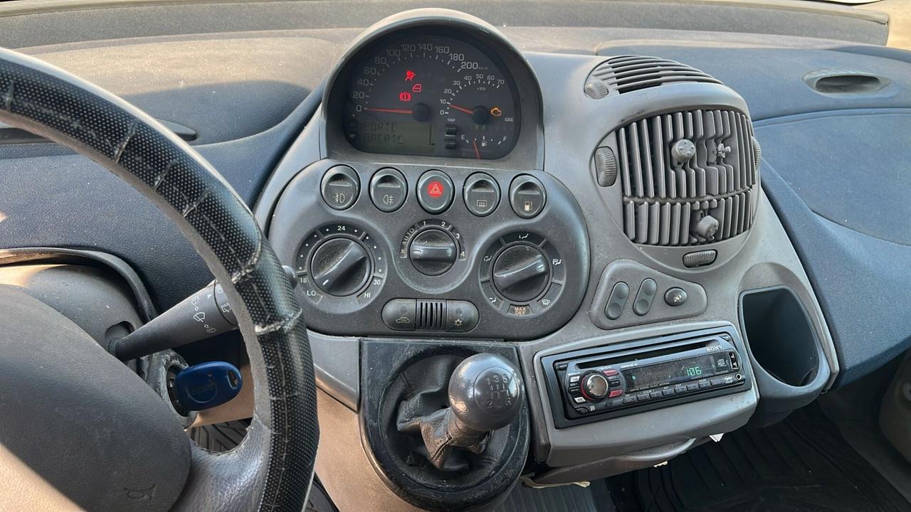 Fiat Multipla 1.6 16V Natural Power Family