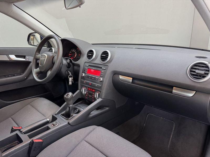 Audi A3 1.6 Attraction NEOPATENTATI UNIPROPRIETARIO