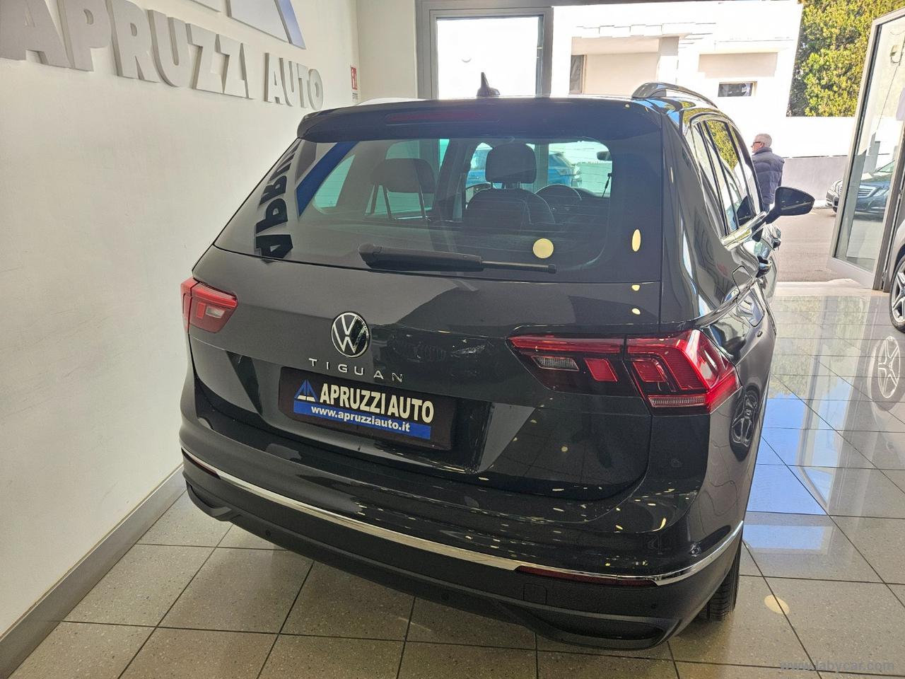 VOLKSWAGEN Tiguan 2.0 TDI 150CV SCR DSG Life