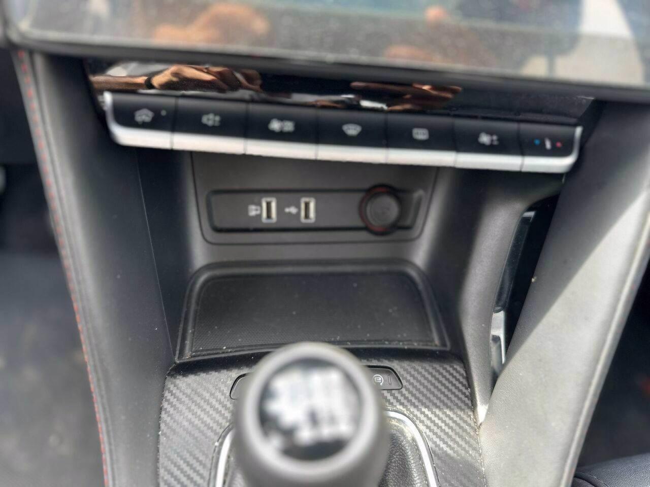 MG ZS 2021 - ZS 1.0 Luxury