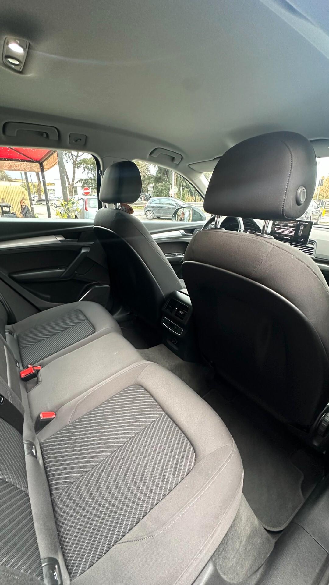 Audi Q5 40 TDI 204 CV quattro S tronic Business Advanced