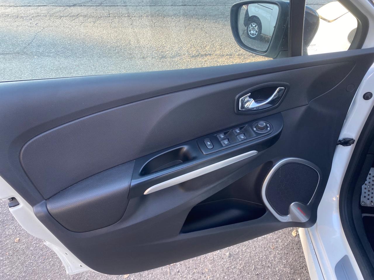 Renault Clio 1.6 T 200CV EDC 5 porte R.S.