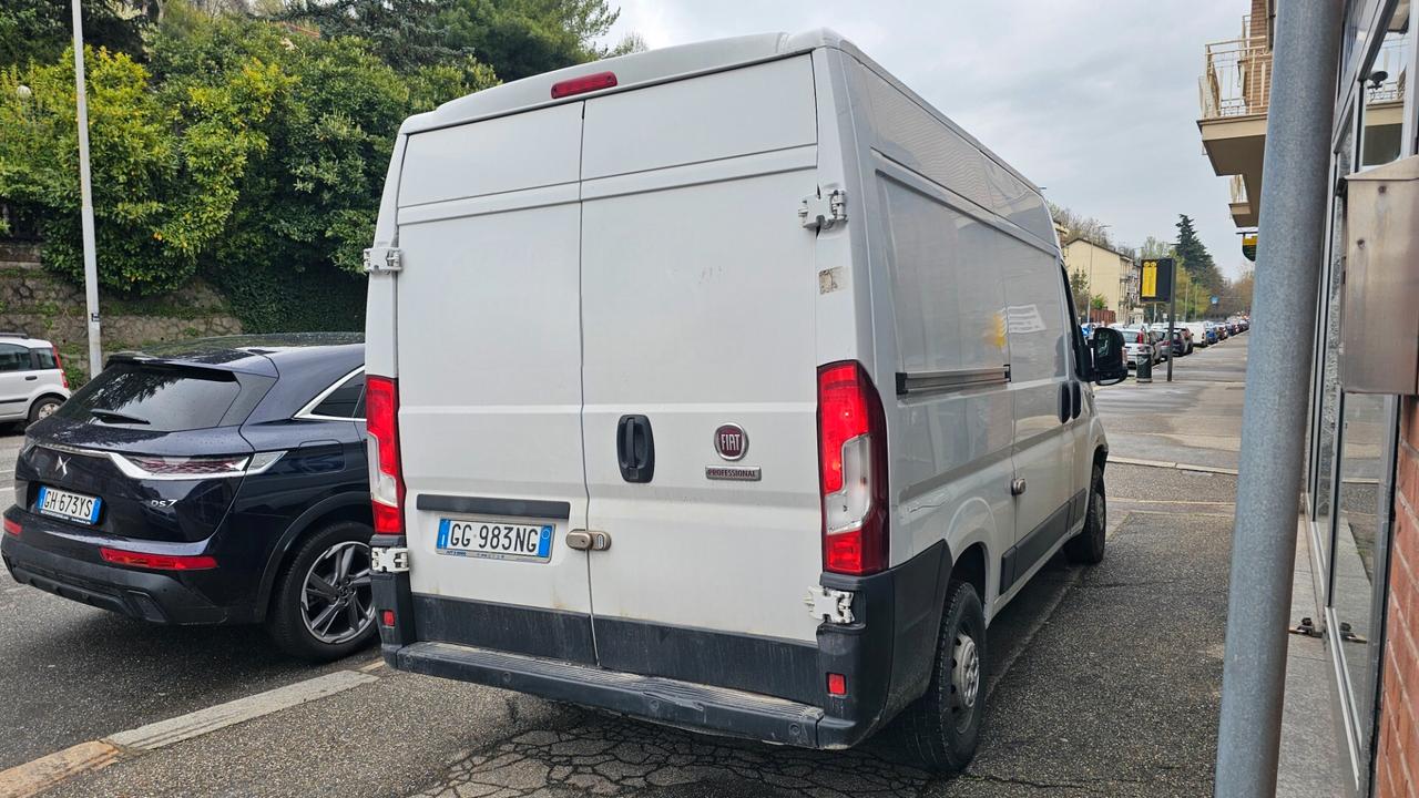 Fiat Ducato 33 2.2 Mjt 120CV PM-TM Furgone IVA