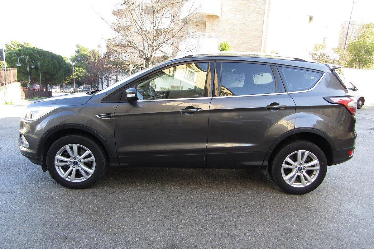 FORD Kuga 1.5 TDCI 120 CV S&S 2WD Business