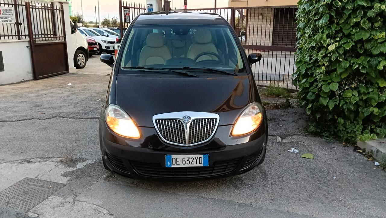 LANCIA MUSA 1.3 MTJ-AUTO