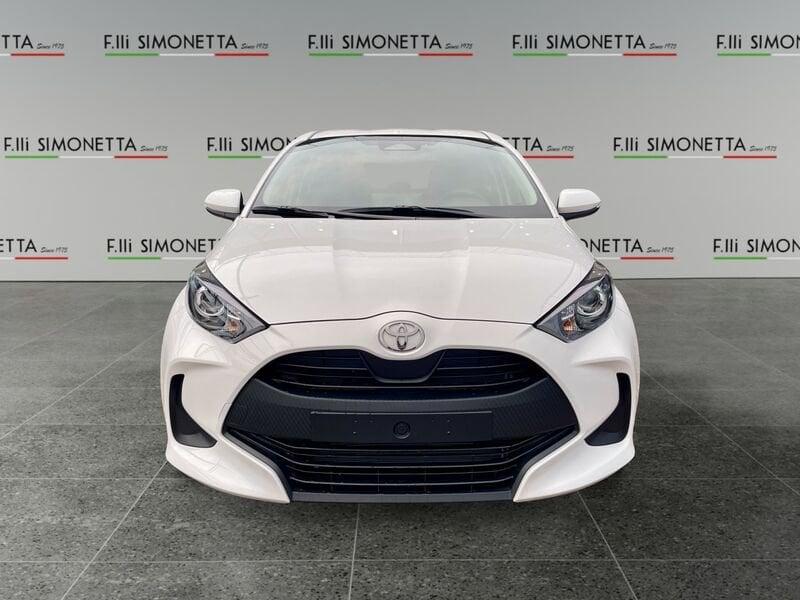 Toyota Yaris 1.5h Active - NUOVO
