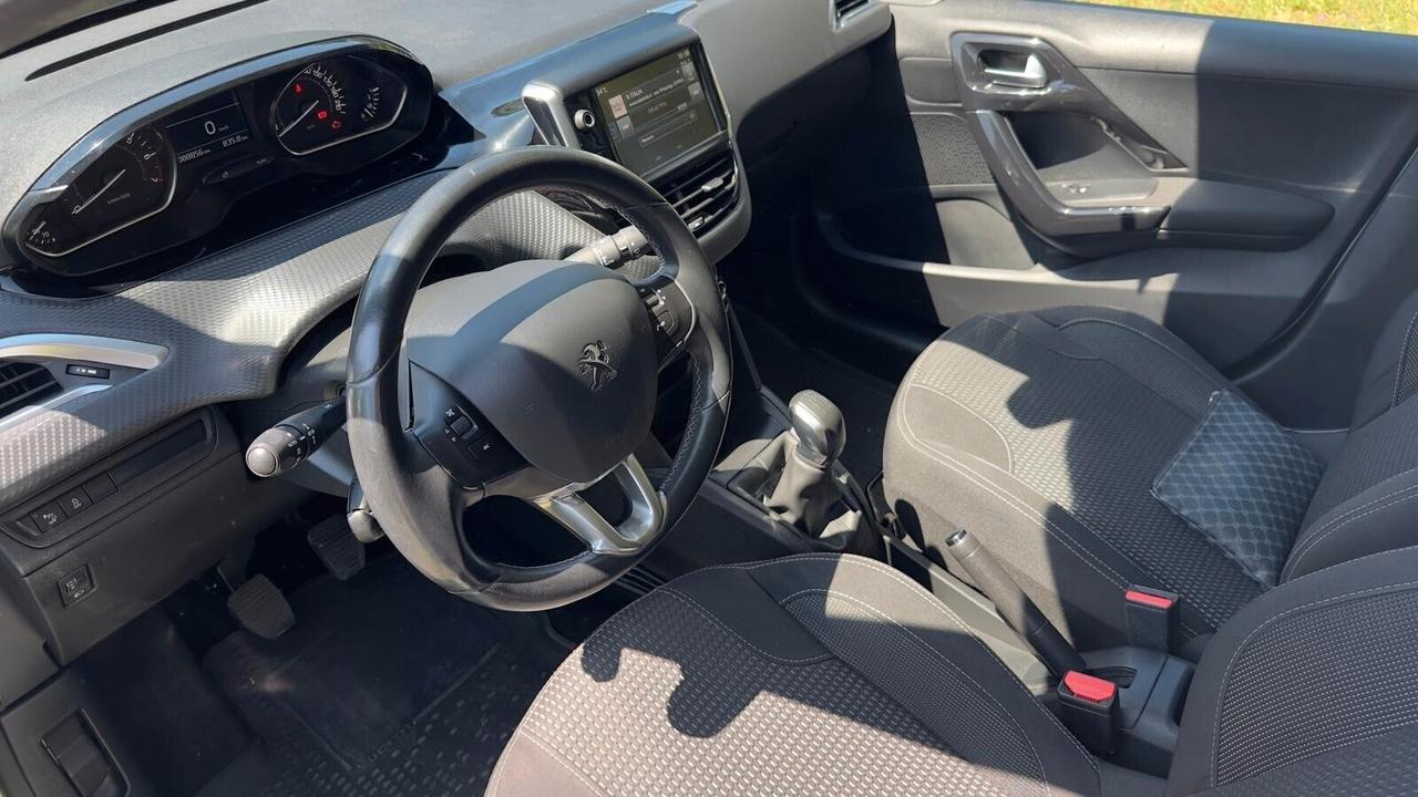 Peugeot 208 PureTech 82 5P 2016 PERFETTA GPL Neop LEGGI TESTO