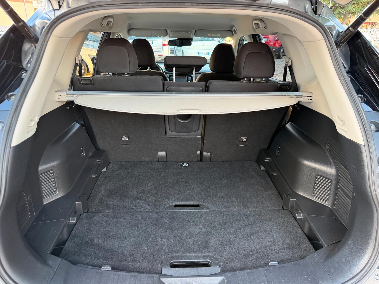 Nissan X-Trail 2.0 dCi 4WD Tekna