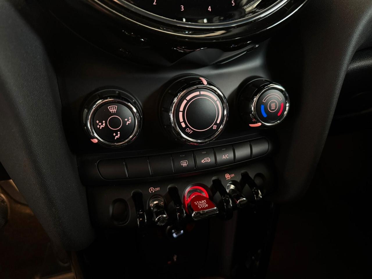 Mini 1.5 Cooper Camden Black Edition