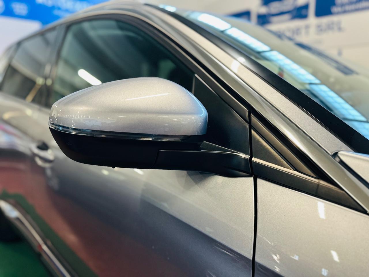 Splendida Peugeot 5008 BlueHDi/2021/7posti/automatic